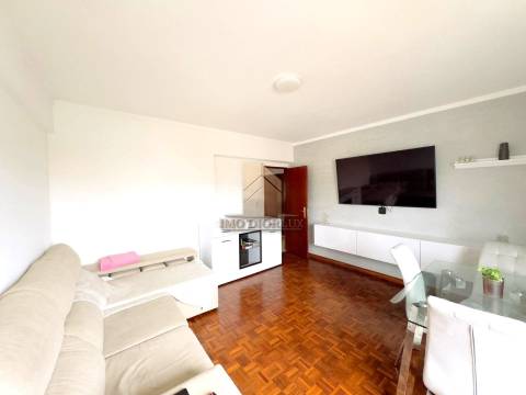 Apartamento T2 Venda em Carregado e Cadafais,Alenquer