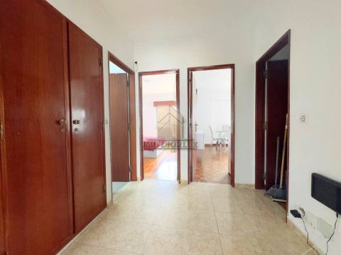 Apartamento T2 Venda em Carregado e Cadafais,Alenquer