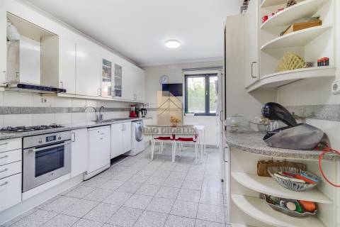 Apartamento T3 Venda em Campolide,Lisboa