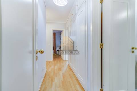 Apartamento T3 Venda em Campolide,Lisboa