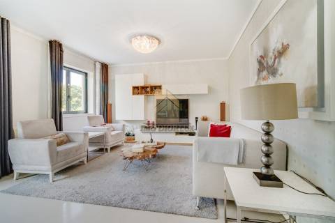 Apartamento T3 Venda em Campolide,Lisboa