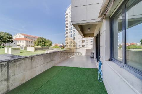 Apartamento T3 Venda em Campolide,Lisboa