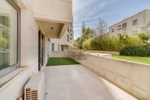 Apartamento T3 Venda em Campolide,Lisboa
