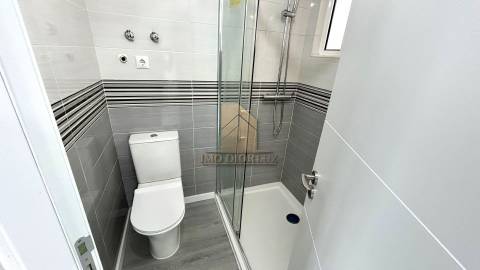 Apartamento T2 Venda em Pontinha e Famões,Odivelas