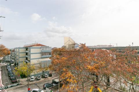Apartamento T2 Venda em Corroios,Seixal