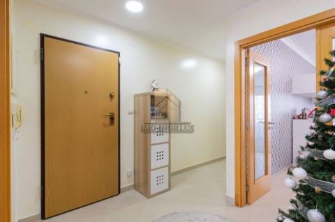 Apartamento T2 Venda em Encosta do Sol,Amadora