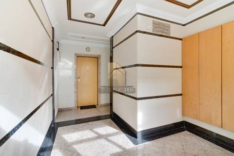 Apartamento T2 Venda em Encosta do Sol,Amadora