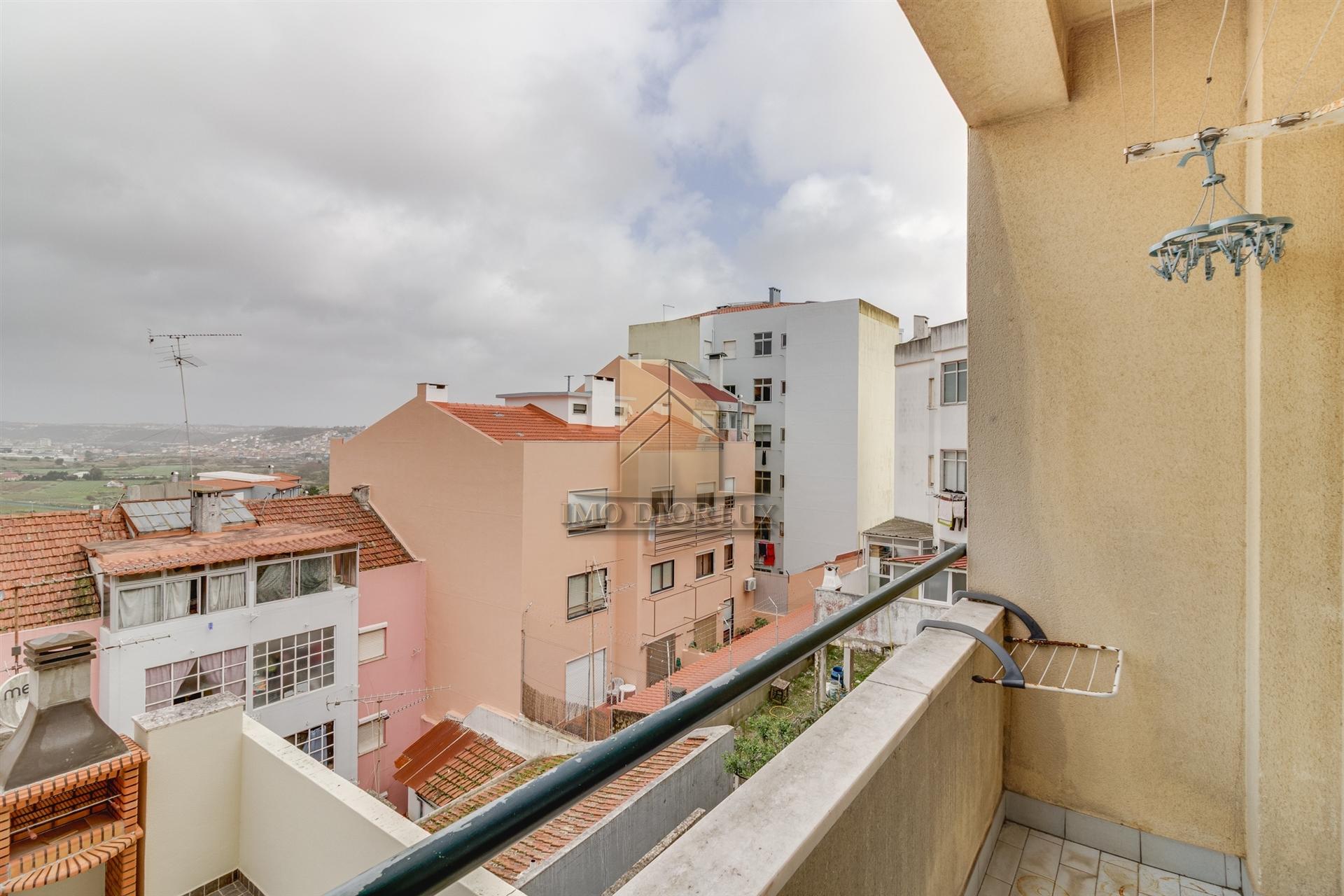 Apartamento T2 Venda em Encosta do Sol,Amadora