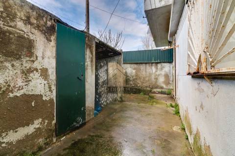 Apartamento T2 Venda em Mina de Água,Amadora