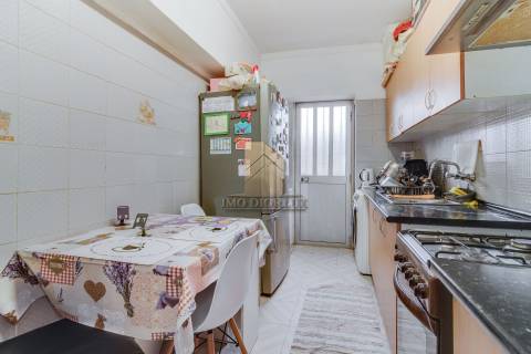 Apartamento T2 Venda em Mina de Água,Amadora