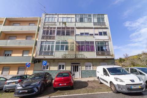Apartamento T2 Venda em Mina de Água,Amadora