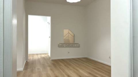 Apartamento T2 Venda em Queluz e Belas,Sintra