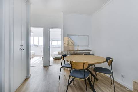 Apartamento T2 Arrendamento em Corroios,Seixal