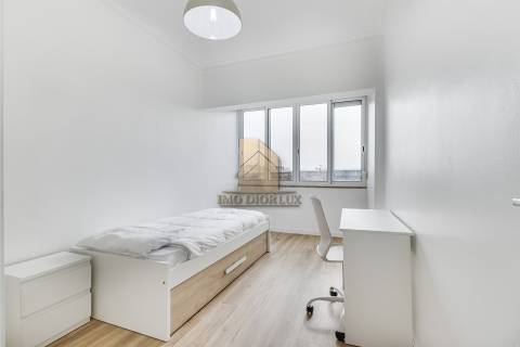 Apartamento T2 Arrendamento em Corroios,Seixal