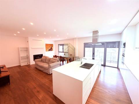 Apartamento T3 Venda em Santarém (Marvila), Santa Iria da Ribeira de Santarém, Santarém (São Salvador) e Santarém (São Nicolau),Santarém