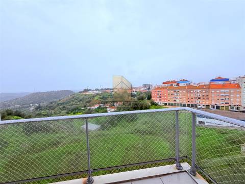 Apartamento T3 Venda em Santarém (Marvila), Santa Iria da Ribeira de Santarém, Santarém (São Salvador) e Santarém (São Nicolau),Santarém