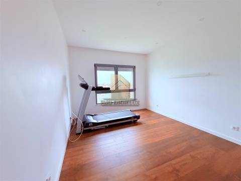 Apartamento T3 Venda em Santarém (Marvila), Santa Iria da Ribeira de Santarém, Santarém (São Salvador) e Santarém (São Nicolau),Santarém