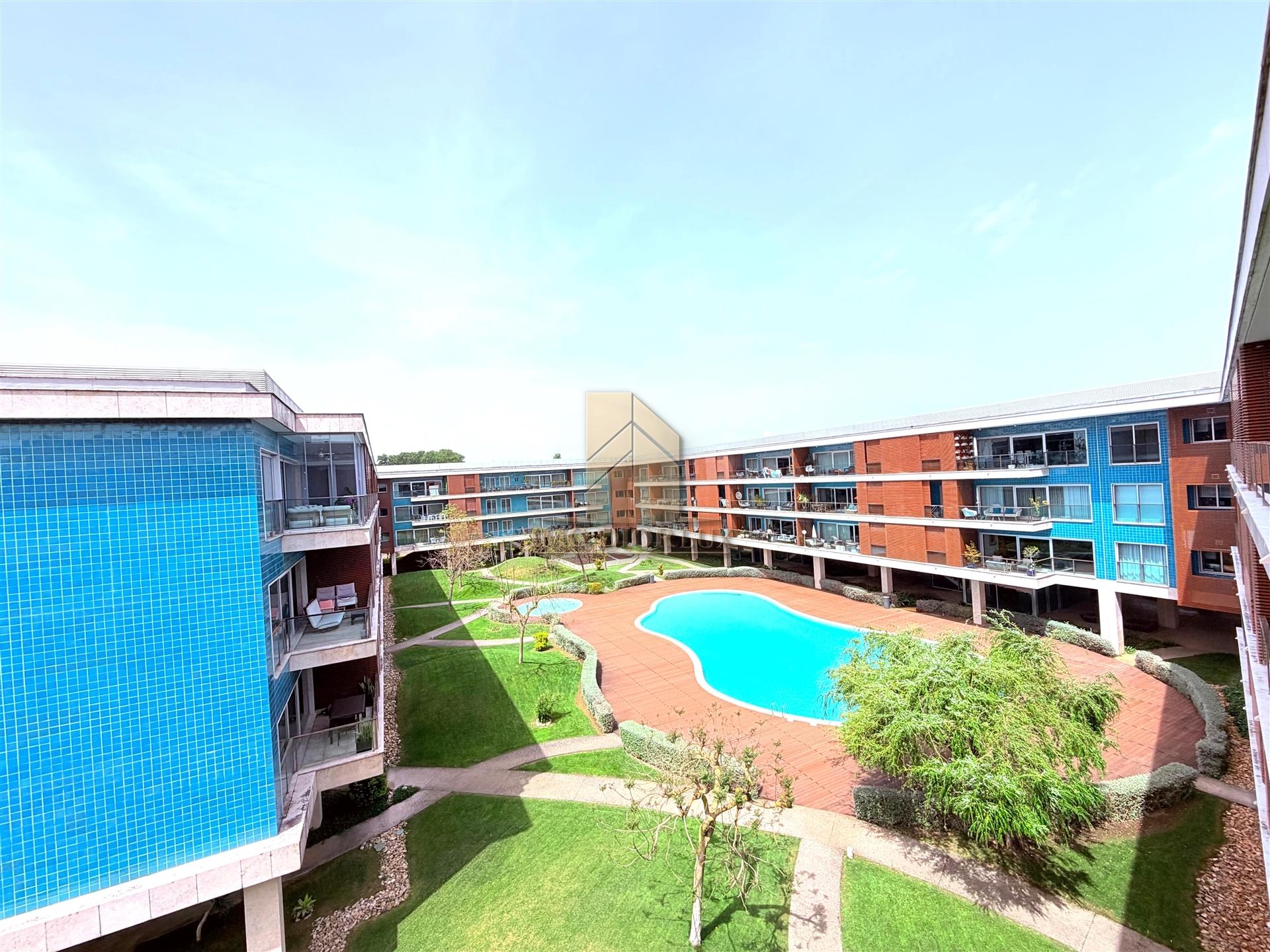 Apartamento T3 Arrendamento em Sacavém e Prior Velho,Loures