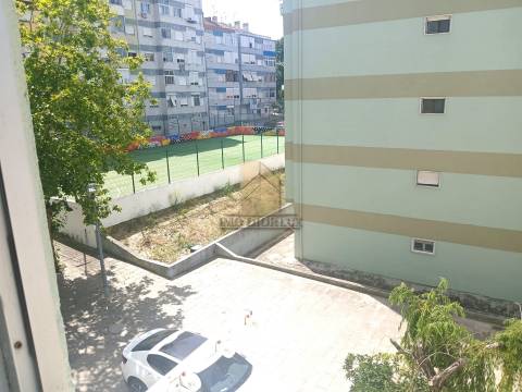 Apartamento T2 Arrendamento em Setúbal (São Julião, Nossa Senhora da Anunciada e Santa Maria da Graça),Setúbal