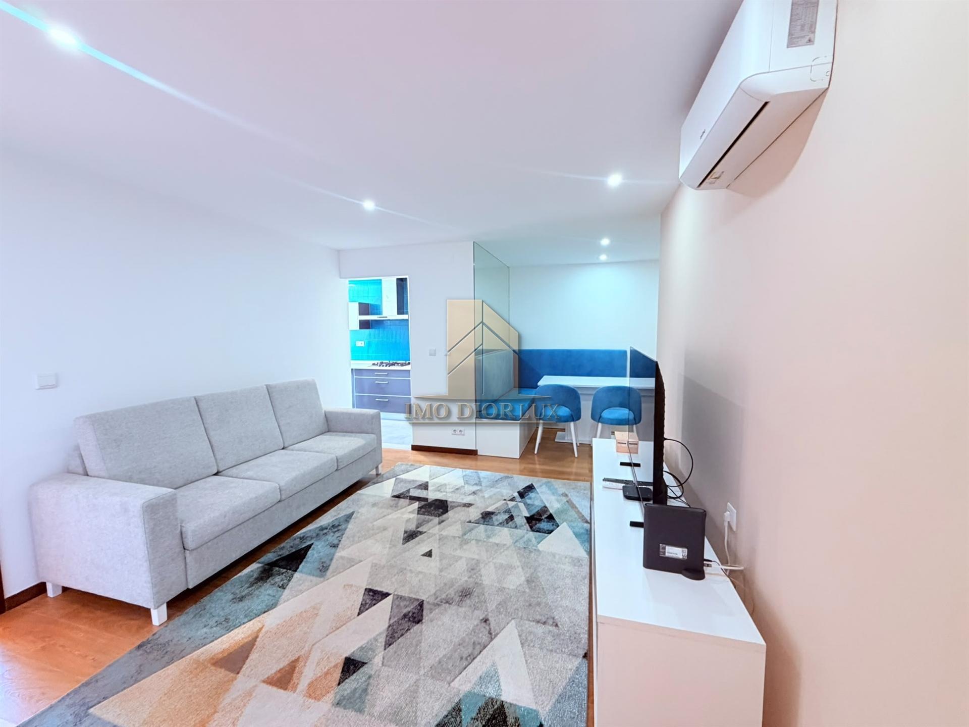 Apartamento T2 Arrendamento em Odivelas,Odivelas