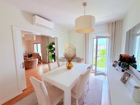 Apartamento T3 Arrendamento em Parque das Nações,Lisboa