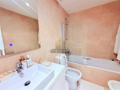 Apartamento T3 Arrendamento em Parque das Nações,Lisboa