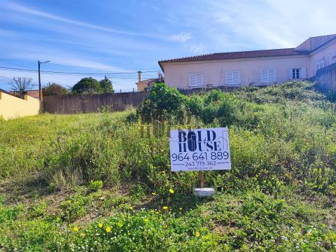 Terreno Para Construção  Venda em Santarém (Marvila), Santa Iria da Ribeira de Santarém, Santarém (São Salvador) e Santarém (São Nicolau),Santarém