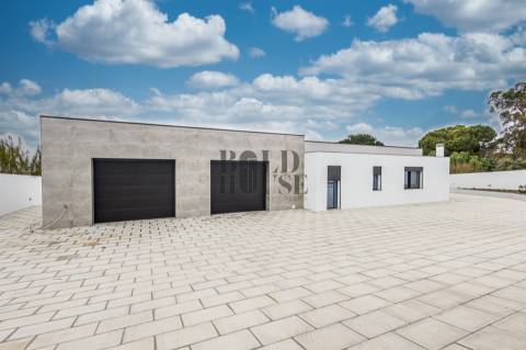 Moradia Isolada T4 Venda em Cartaxo e Vale da Pinta,Cartaxo