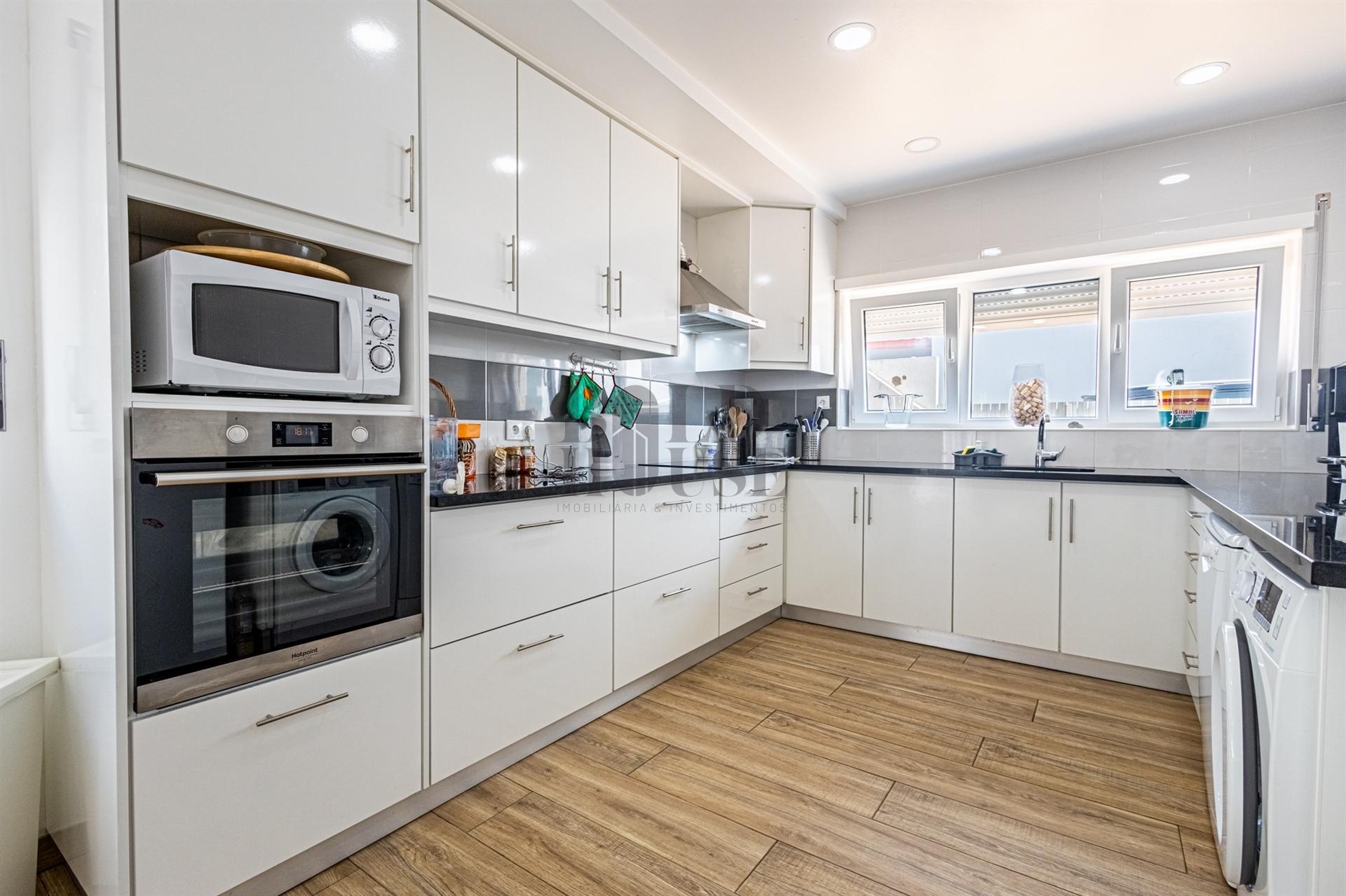 Moradia T5 Venda em Atouguia da Baleia,Peniche