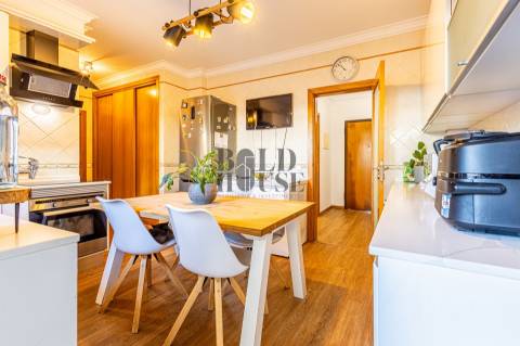 Apartamento T3 Venda em Cartaxo e Vale da Pinta,Cartaxo