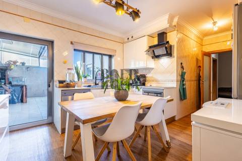 Apartamento T3 Venda em Cartaxo e Vale da Pinta,Cartaxo
