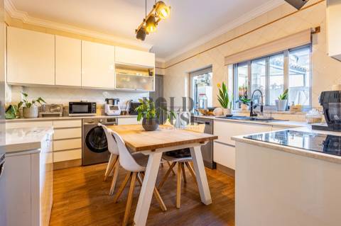 Apartamento T3 Venda em Cartaxo e Vale da Pinta,Cartaxo