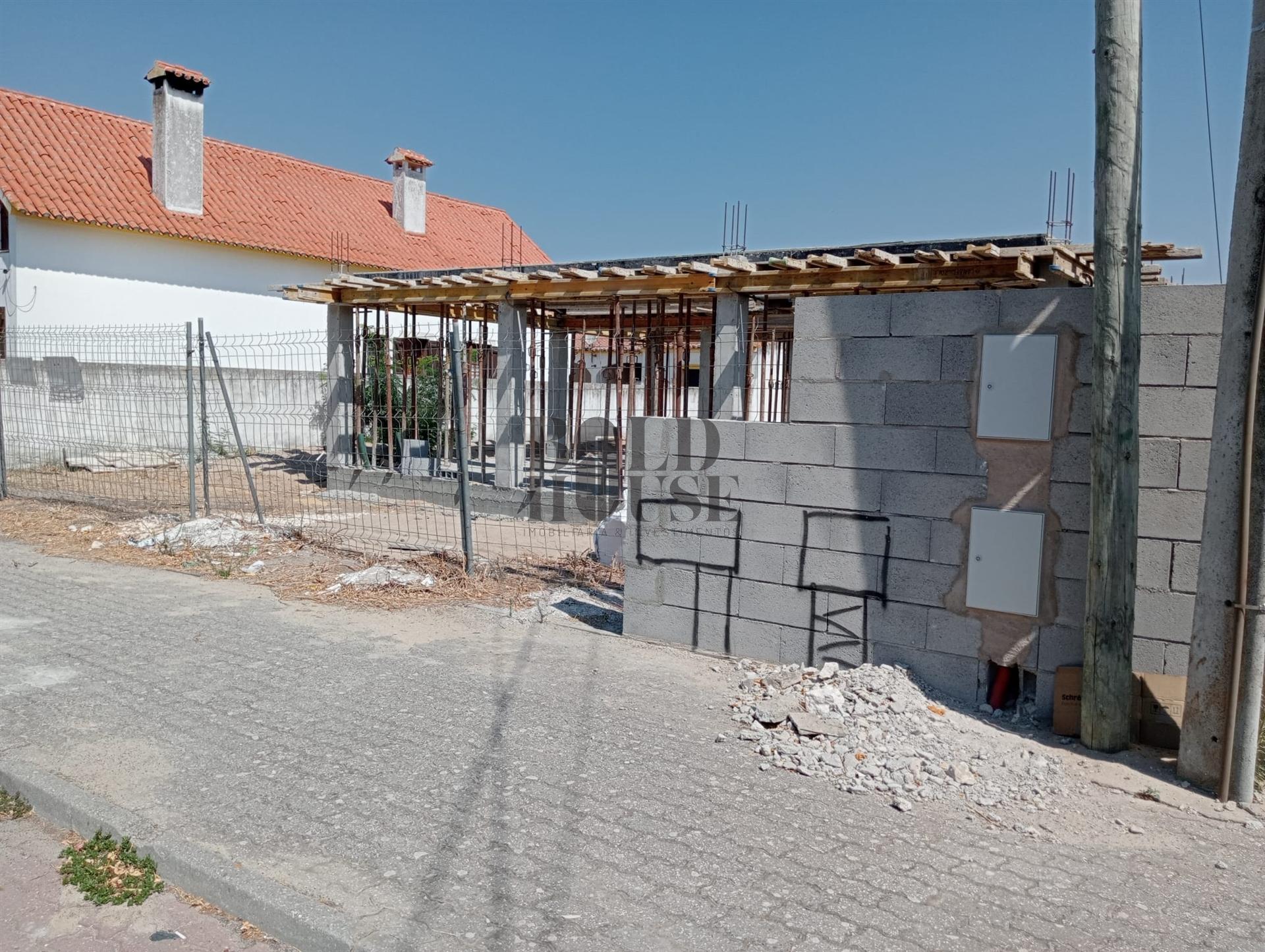 Moradia T3 Venda em Muge,Salvaterra de Magos