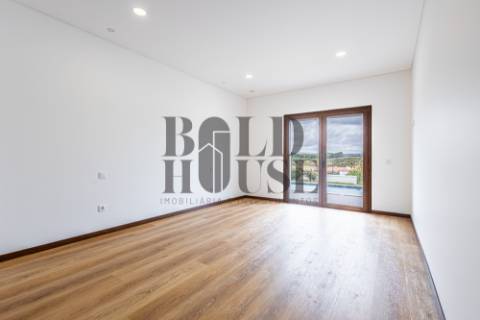 Moradia T4 Venda em Bombarral e Vale Covo,Bombarral