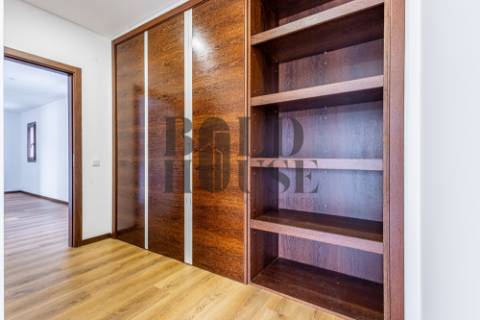 Moradia T4 Venda em Bombarral e Vale Covo,Bombarral