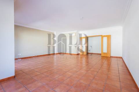 Apartamento T3 Venda em Cartaxo e Vale da Pinta,Cartaxo