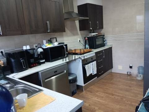 Andar Moradia T3 Venda em Azambuja,Azambuja