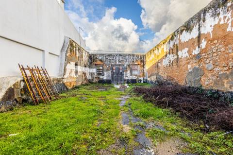 Armazém  Venda em Cartaxo e Vale da Pinta,Cartaxo