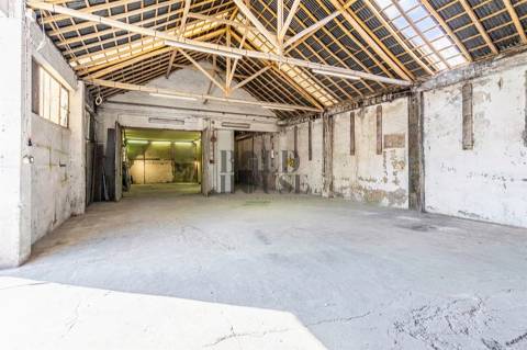 Armazém  Venda em Cartaxo e Vale da Pinta,Cartaxo