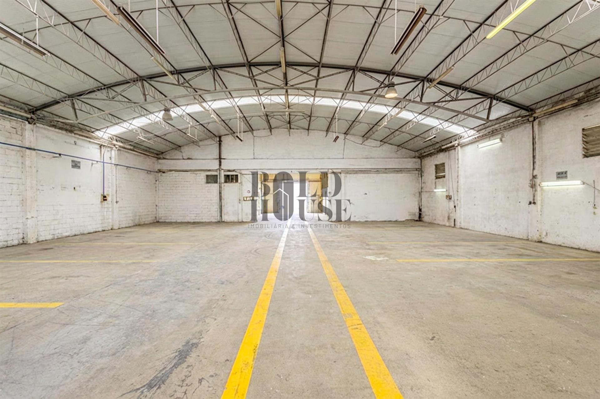 Armazém  Venda em Cartaxo e Vale da Pinta,Cartaxo