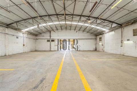 Armazém  Venda em Cartaxo e Vale da Pinta,Cartaxo