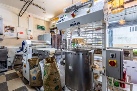 Loja  Venda em Almeirim,Almeirim