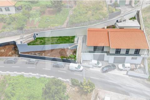 Moradia T3 - Remodelada | Térrea | Vista mar | Quinta Grande | Câmara de Lobos | Ilha da Madeira