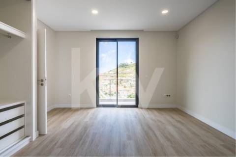 Moradia T3 - Remodelada | Térrea | Vista mar | Quinta Grande | Câmara de Lobos | Ilha da Madeira