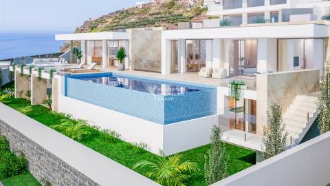 Luxuosa Moradia Unifamiliar T4 | Térrea | inserida no Condomínio "Ocean Residences" | Freguesia do A