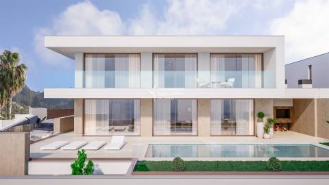 Fabulosa Moradia T4 | 3 Andares | Condomínio "Ocean Residences" | Arco da Calheta | Calheta