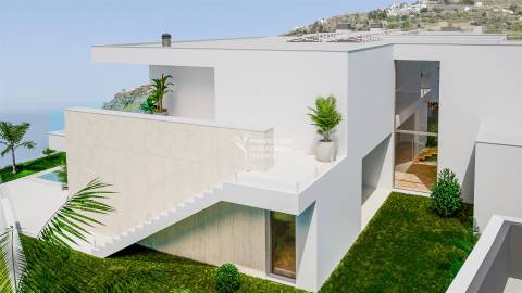 Moradia Geminada T3+1 Venda em Arco da Calheta,Calheta (Madeira)