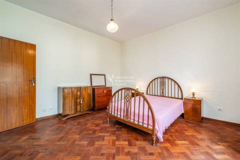 Moradia T4 | Estilo Tradicional Madeirense | Isolada | Achada | São Pedro | Funchal |