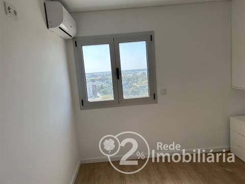 Apartamento T4 em Aradas