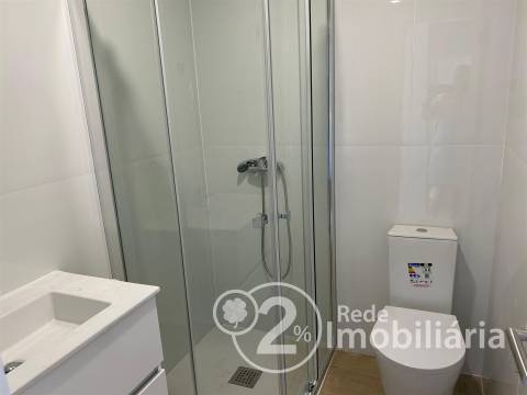 Apartamento T4 em Aradas
